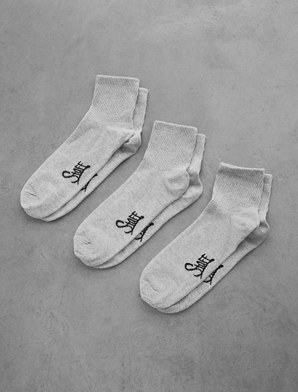 Skarpety Staff light gray logo (3 pary) (r.39-42)