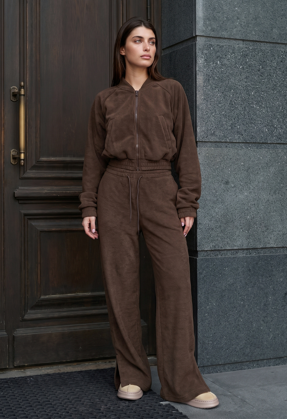 Dres Staff po brown fleece