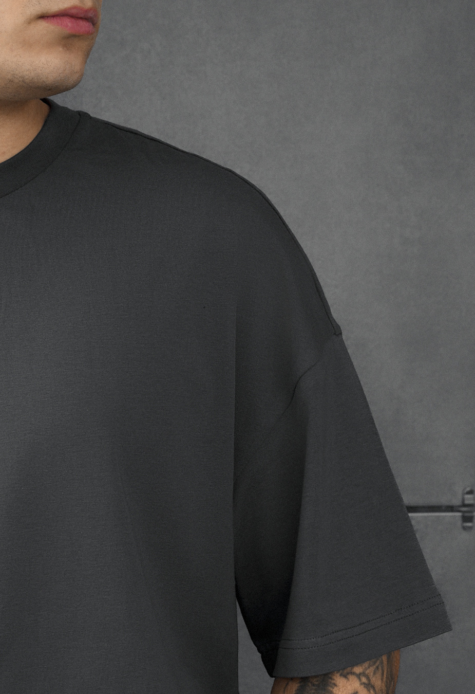 Koszulka Staff dark gray oversize