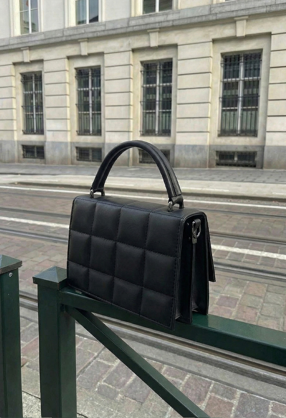 Torba Staff 22 black