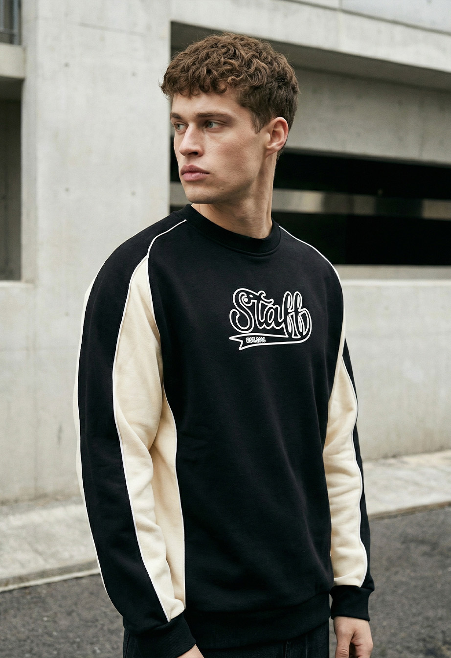 Bluza Staff ke black & milk reflective