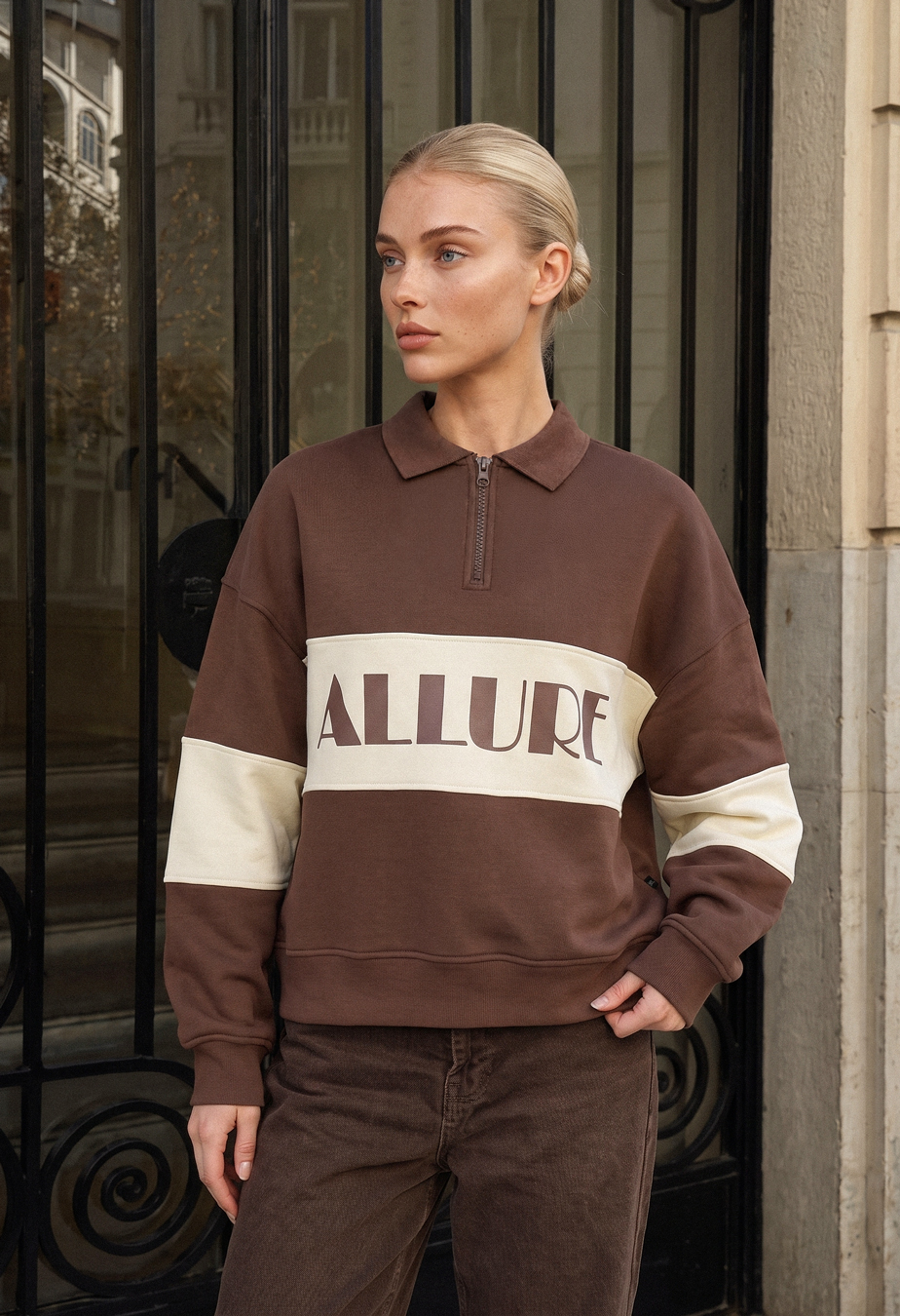 Olimpijka Staff mok brown & milk oversize fleece