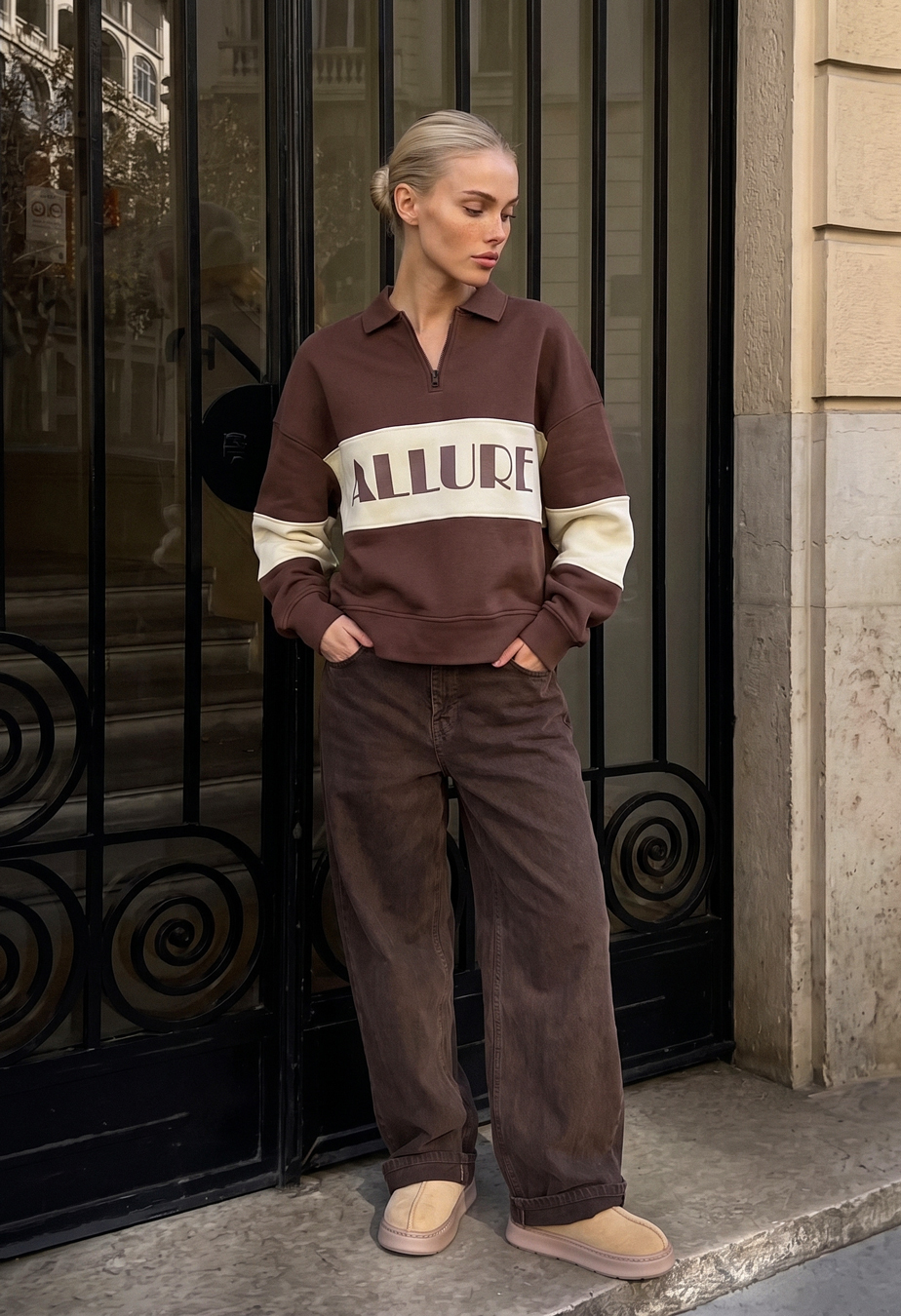 Olimpijka Staff mok brown & milk oversize fleece