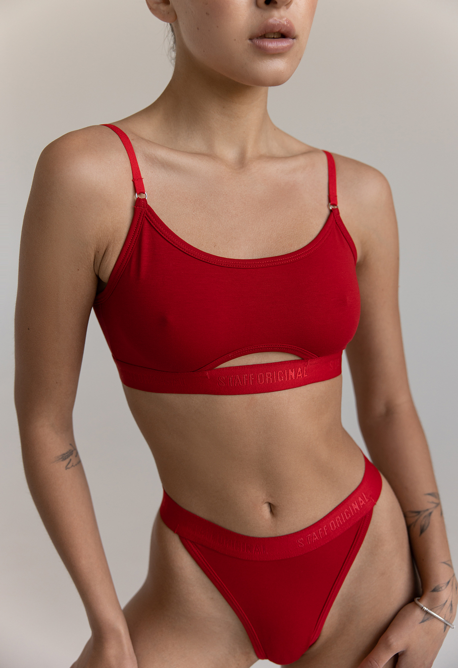 Biustonosz Staff bi red