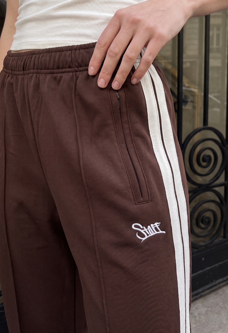 Spodnie dresowe Staff pat logo brown