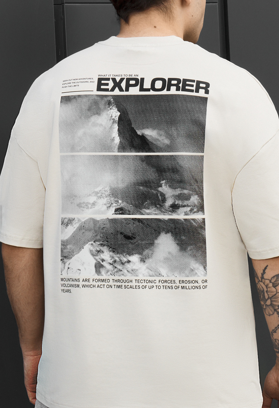 Koszulka Staff explorer oversize