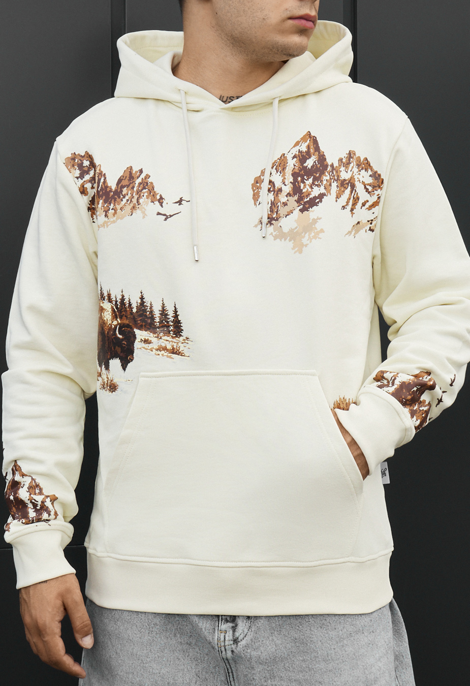 Bluza Staff print milk