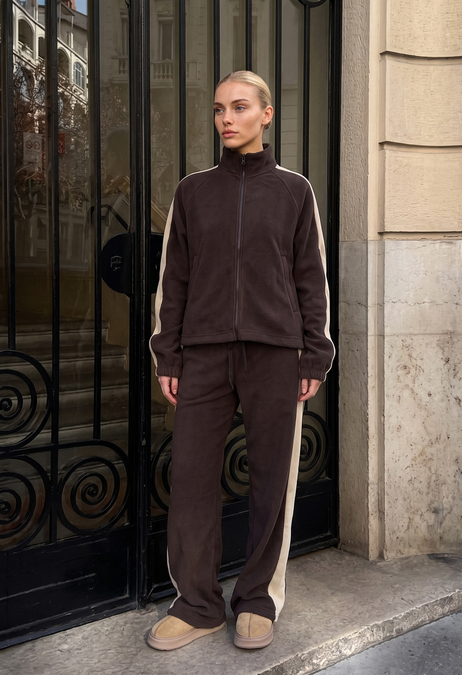 Dres Staff sm brawn fleece