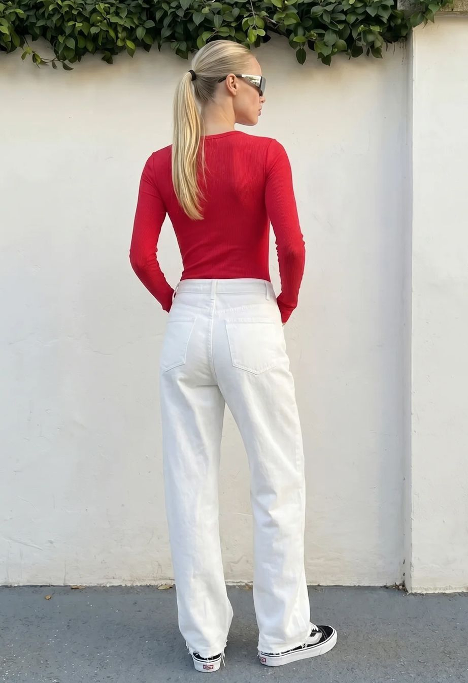 Body Staff q red