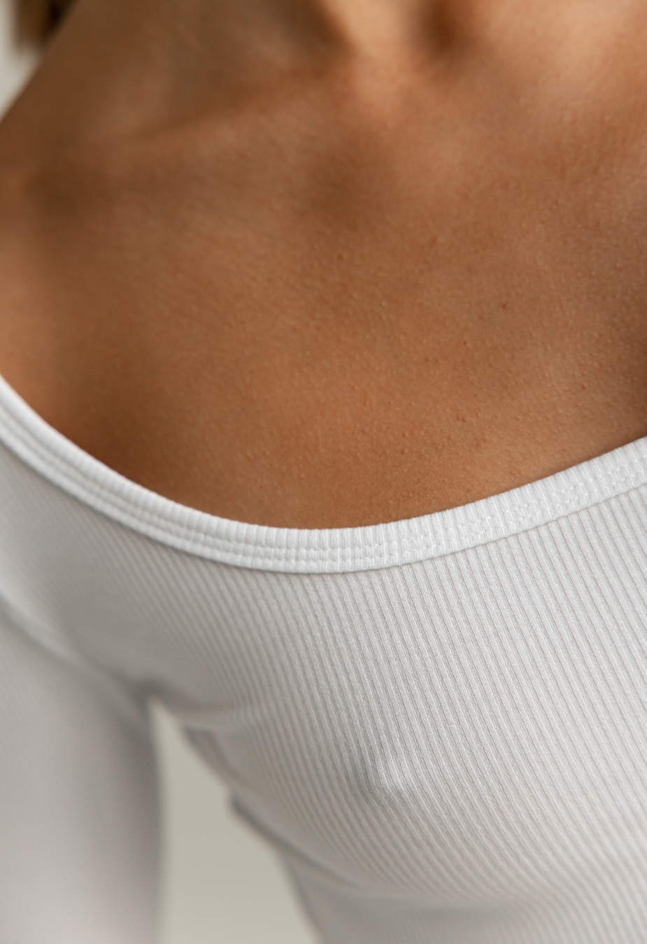 Body Staff pe white
