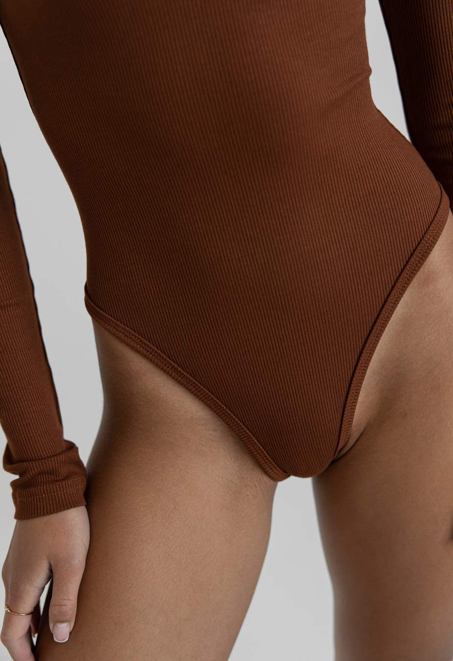 Body Staff pe brown