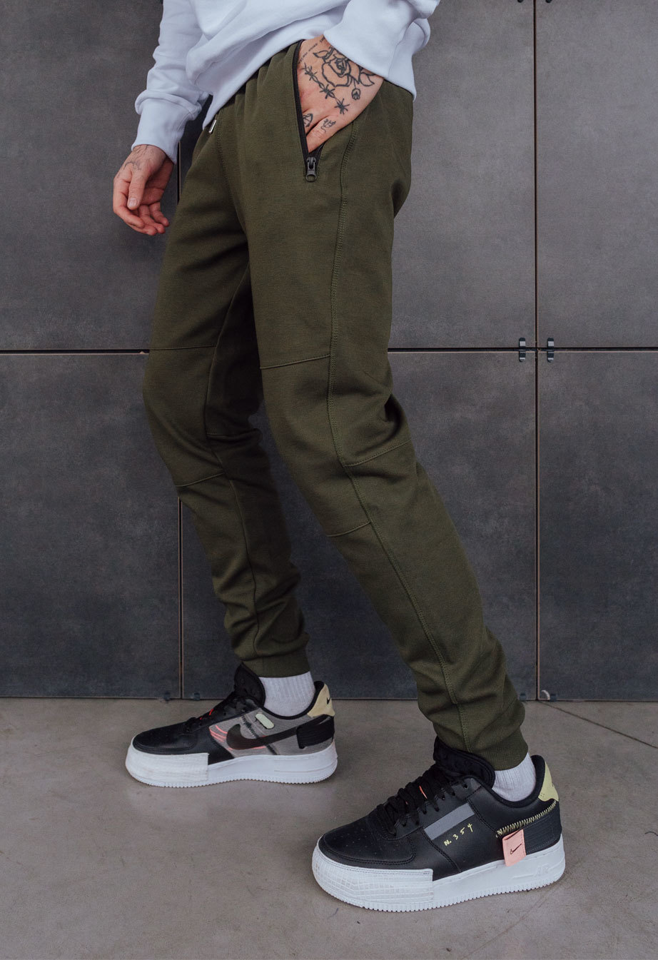 Spodnie dresowe Staff khaki zip