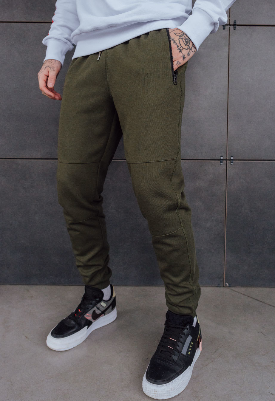 Spodnie dresowe Staff khaki zip