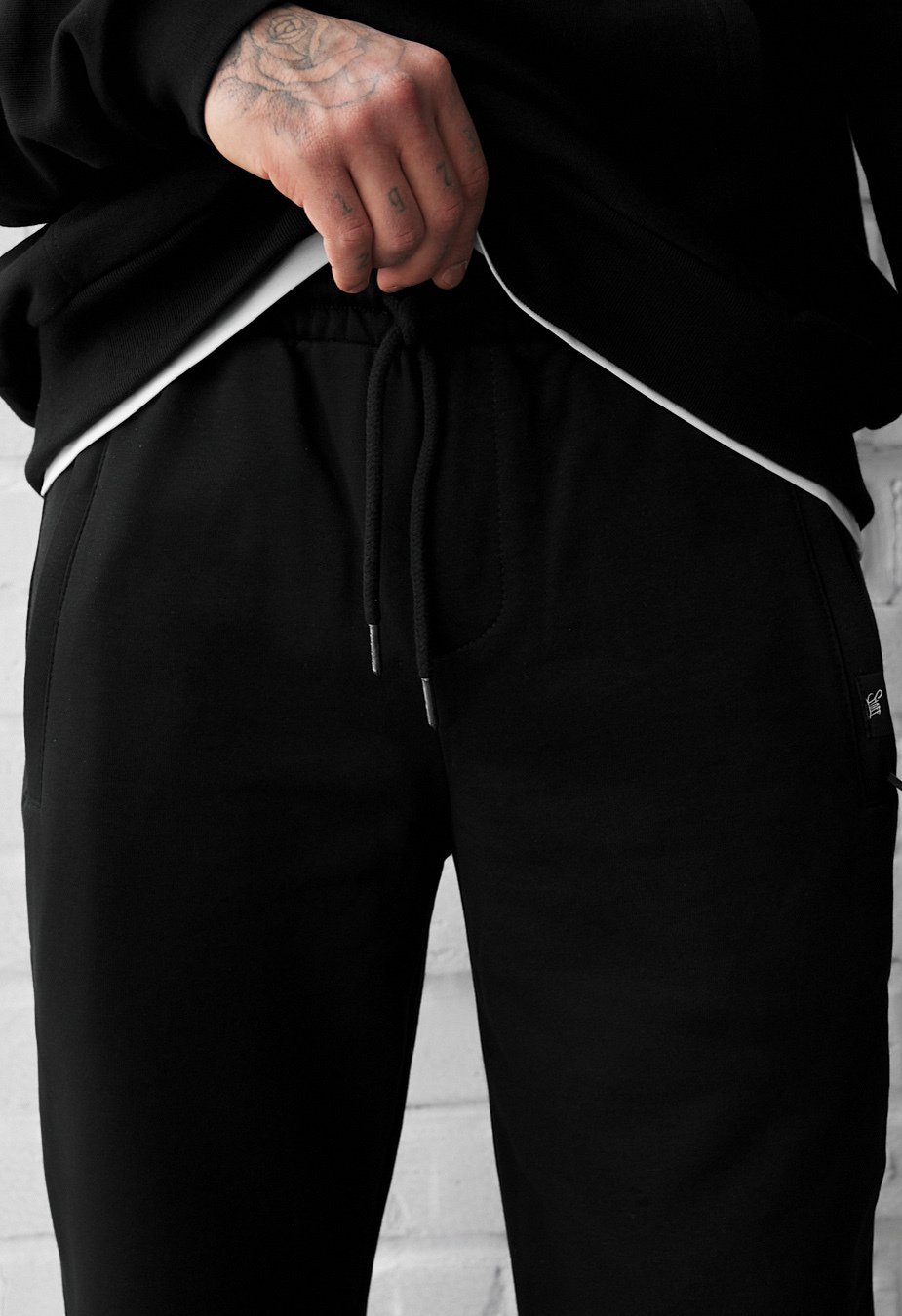 Spodnie dresowe Staff lak black