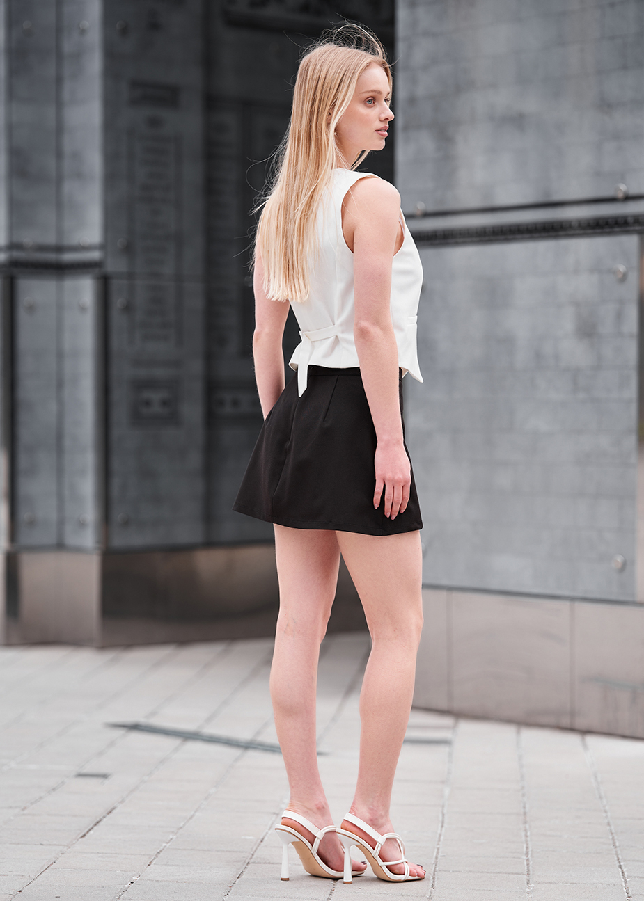Spódnica-spodenki Staff tia black
