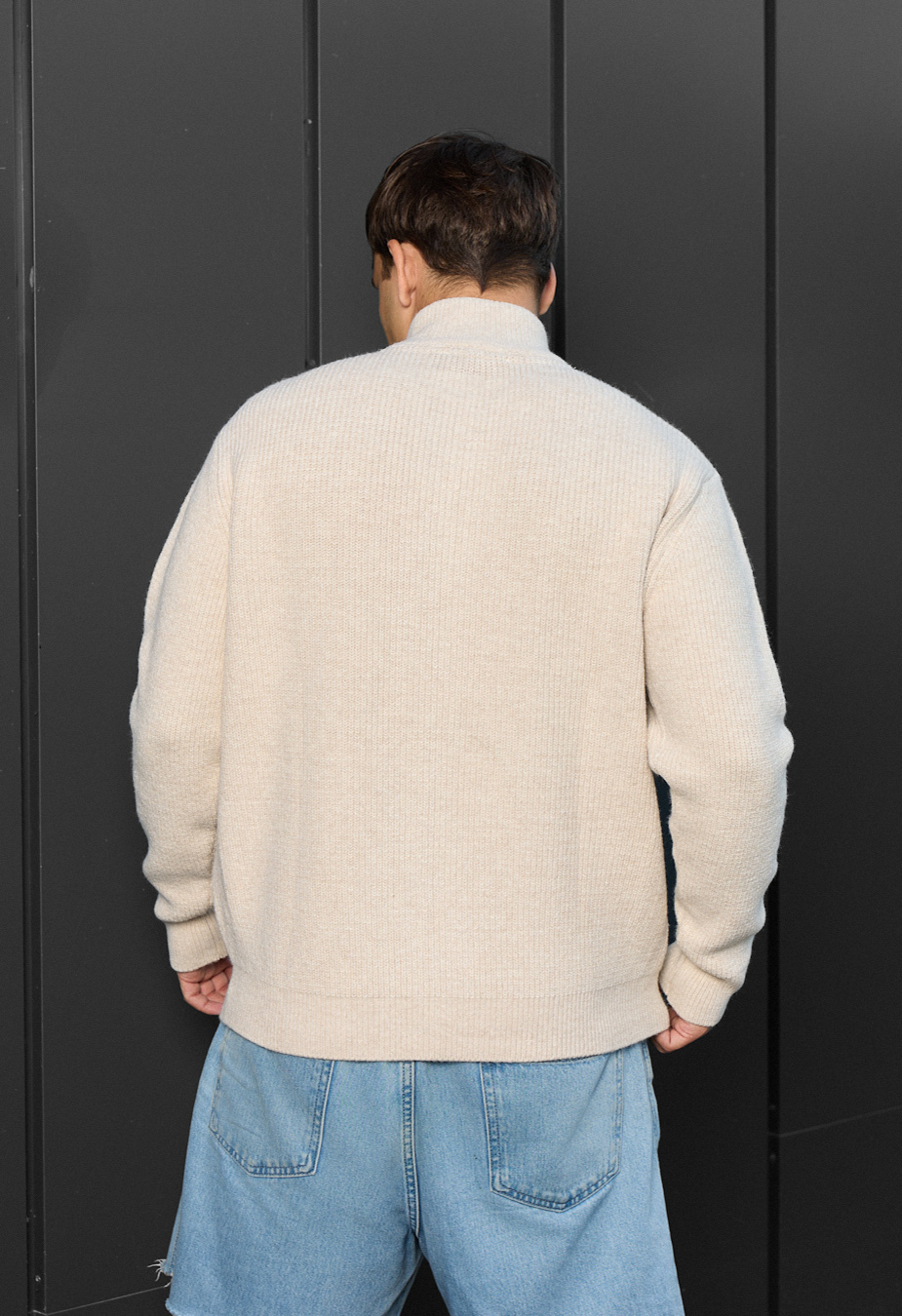 Sweter dzianinowy Staff 99 milk oversize