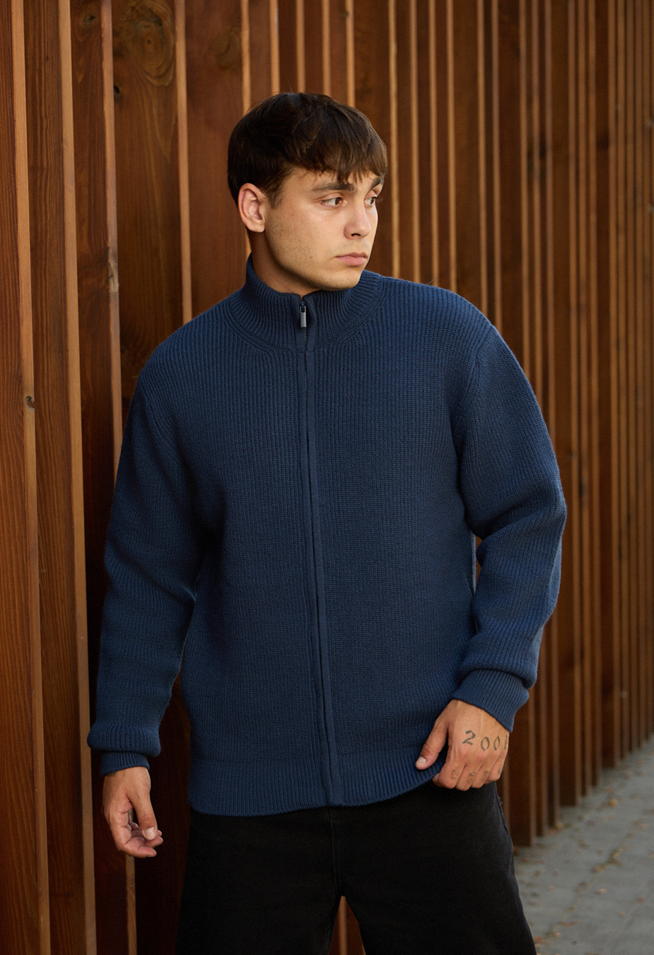 Sweter dzianinowy Staff 99 navy oversize