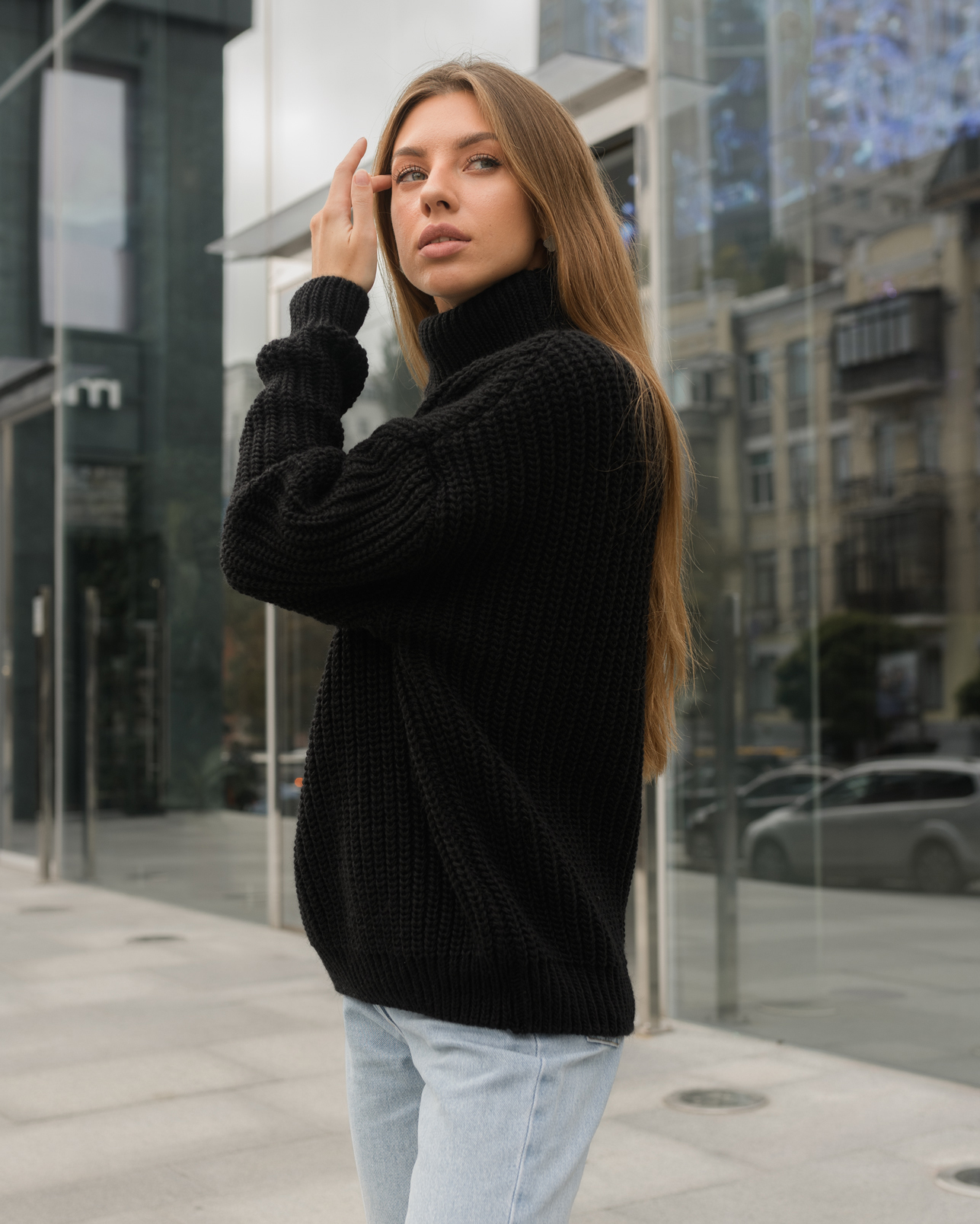 Damski sweter z dzianiny Staff black oversize
