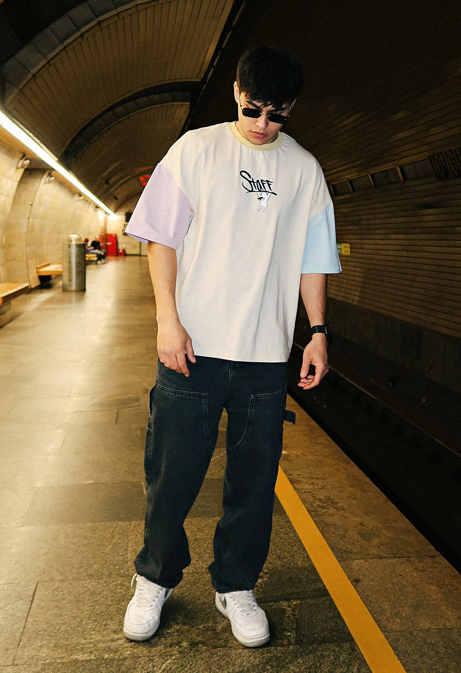 Koszulka Staff x White Dog logo oversize