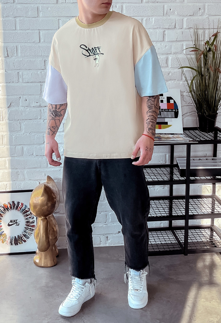 Koszulka Staff x White Dog logo oversize