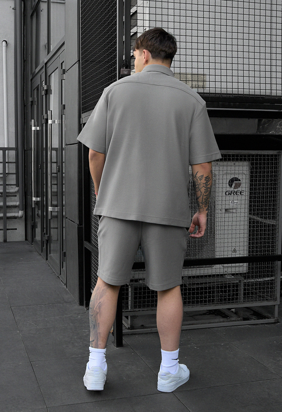 Komplet koszula + spodenki Staff rid gray