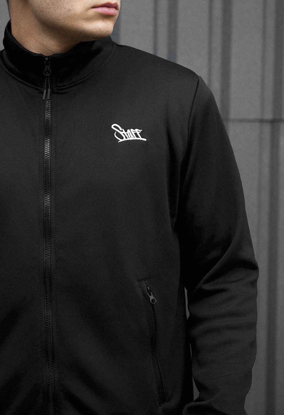 Olimpijka Staff ja logo black