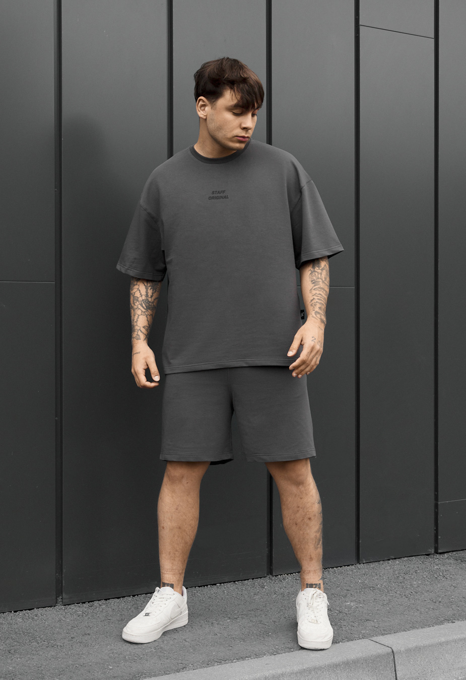 Komplet koszulka + spodenki Staff no dark gray oversize