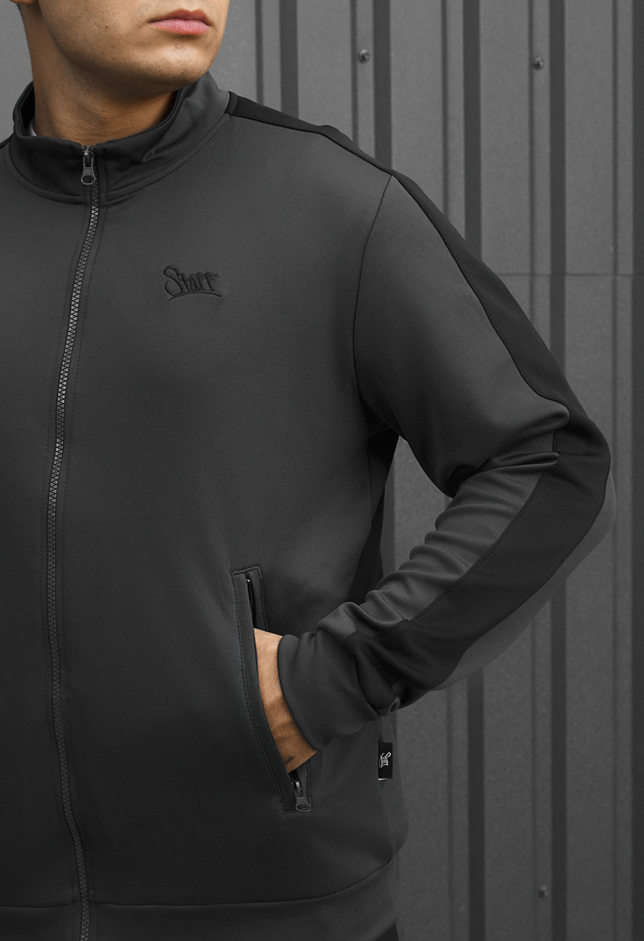 Dres Staff lampas zip logo dark gray