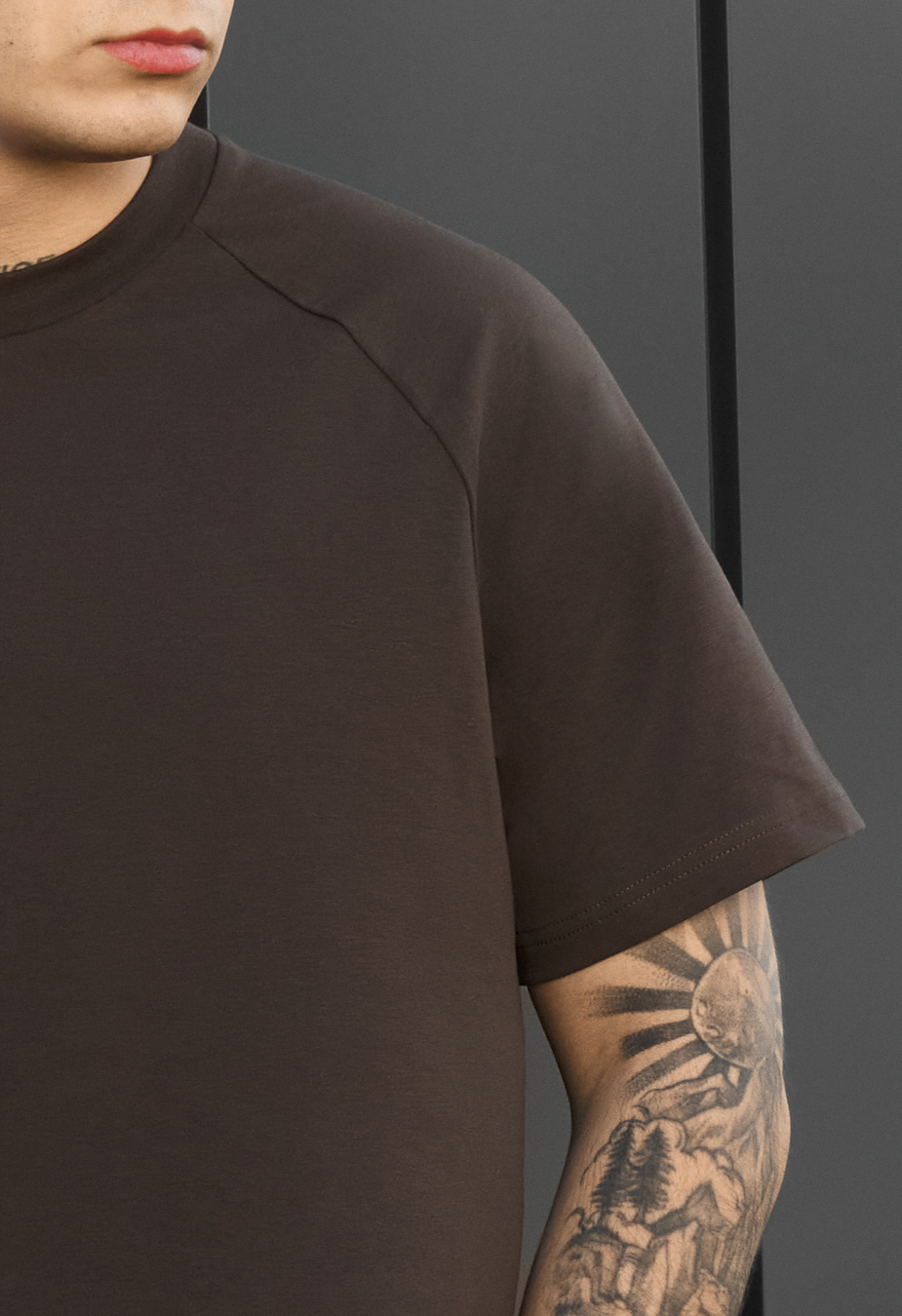 Koszulka Staff basic dark brown