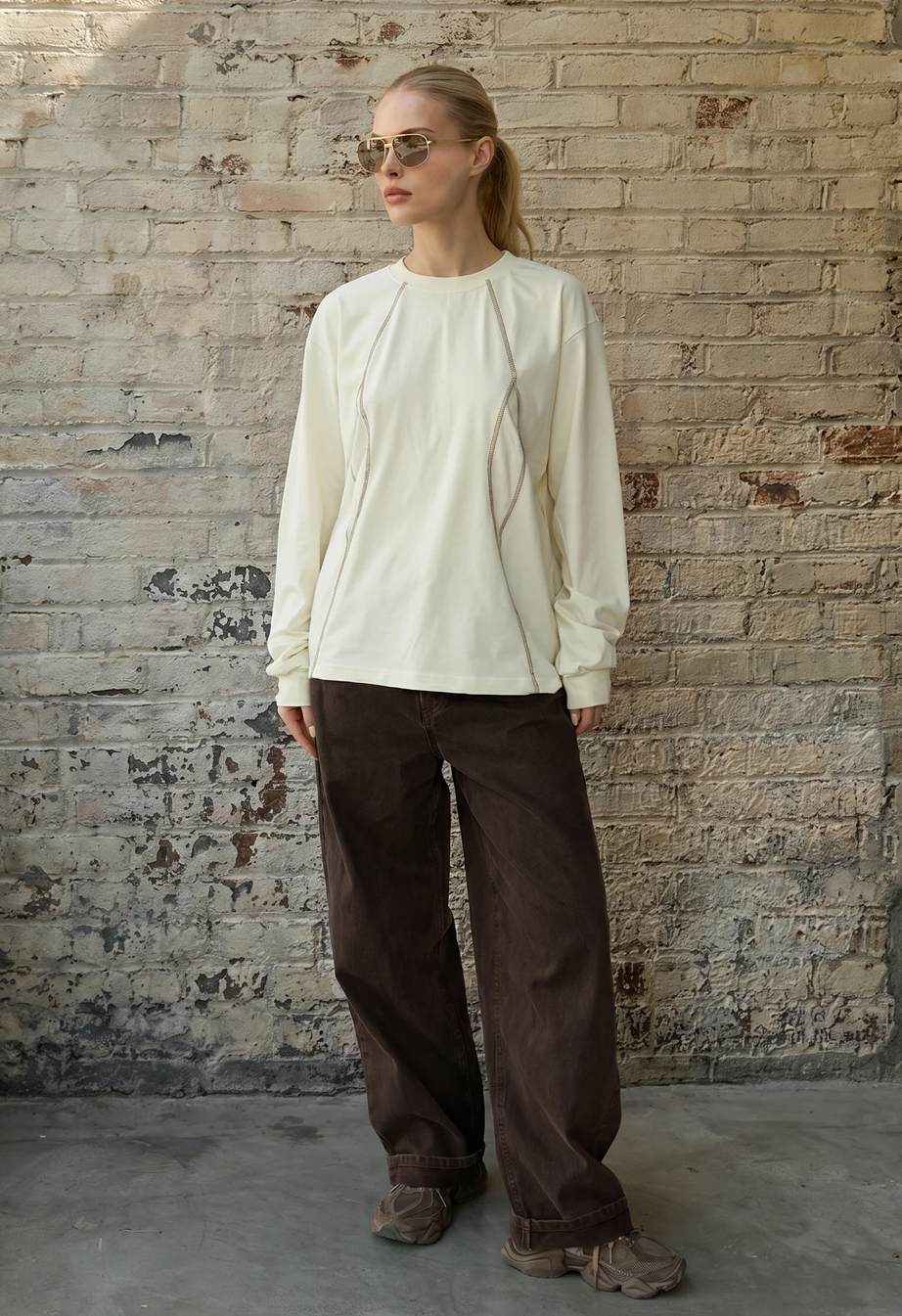 Longsleeve Staff pol milk oversize