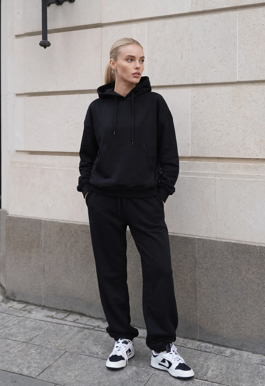 Dres Staff black oversize fleece