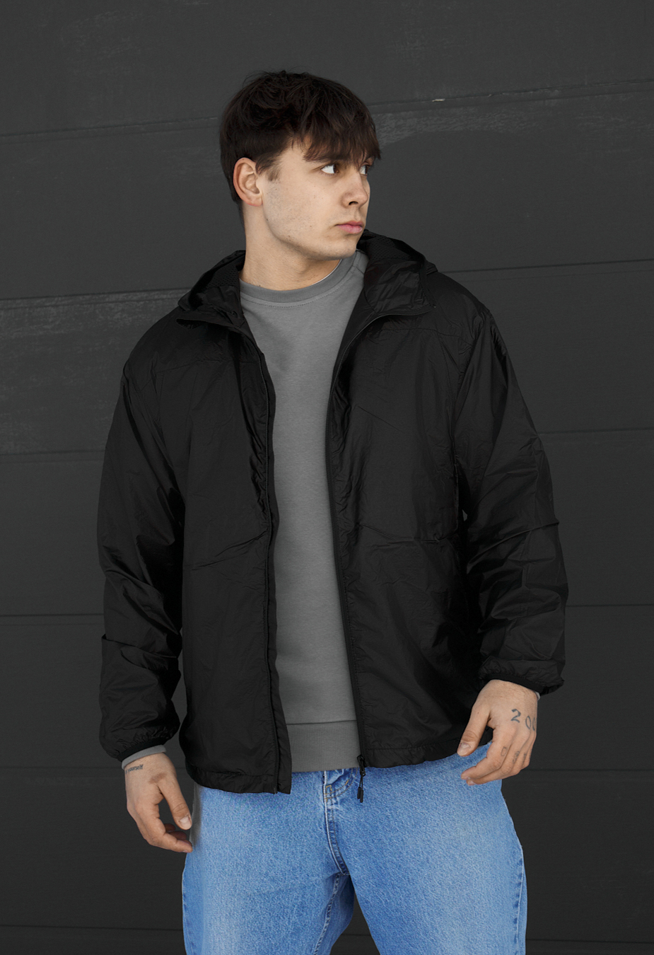 Wiatrówka Staff koda black