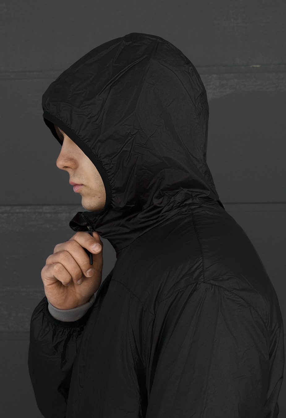 Wiatrówka Staff koda black