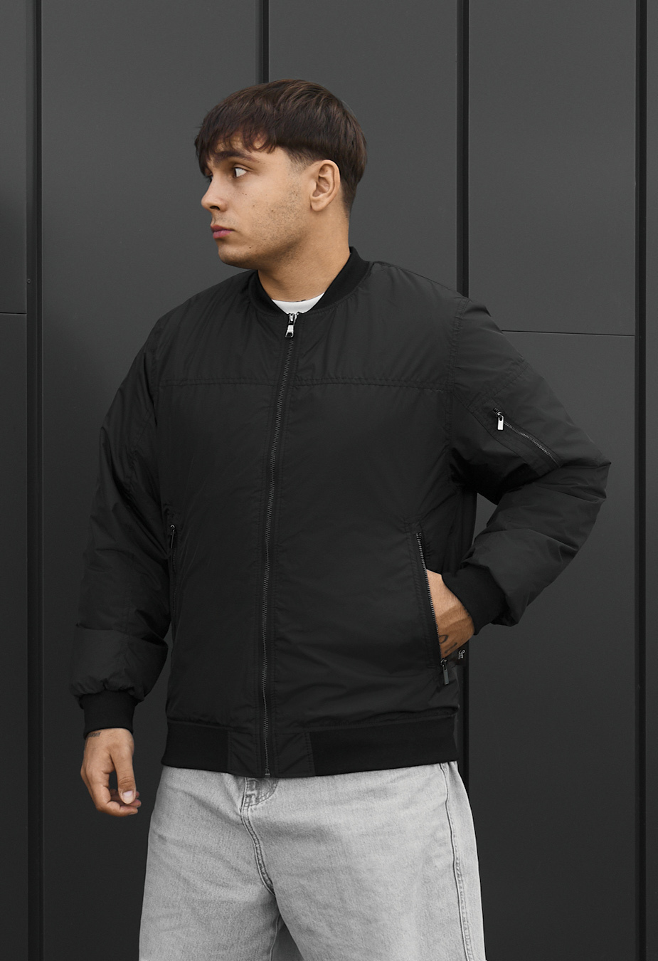 Bomber Staff ye black
