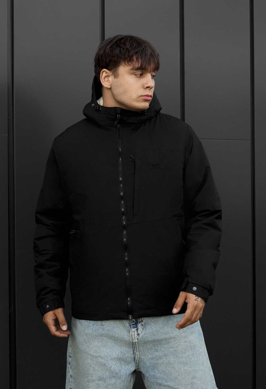 Kurtka Staff chap logo black
