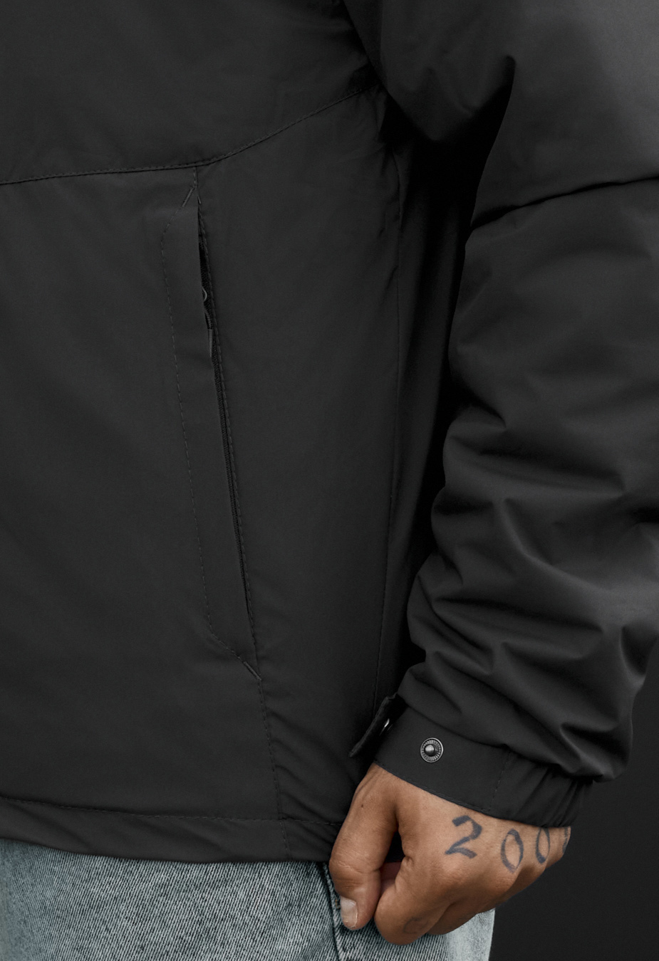 Kurtka Staff chap logo gray