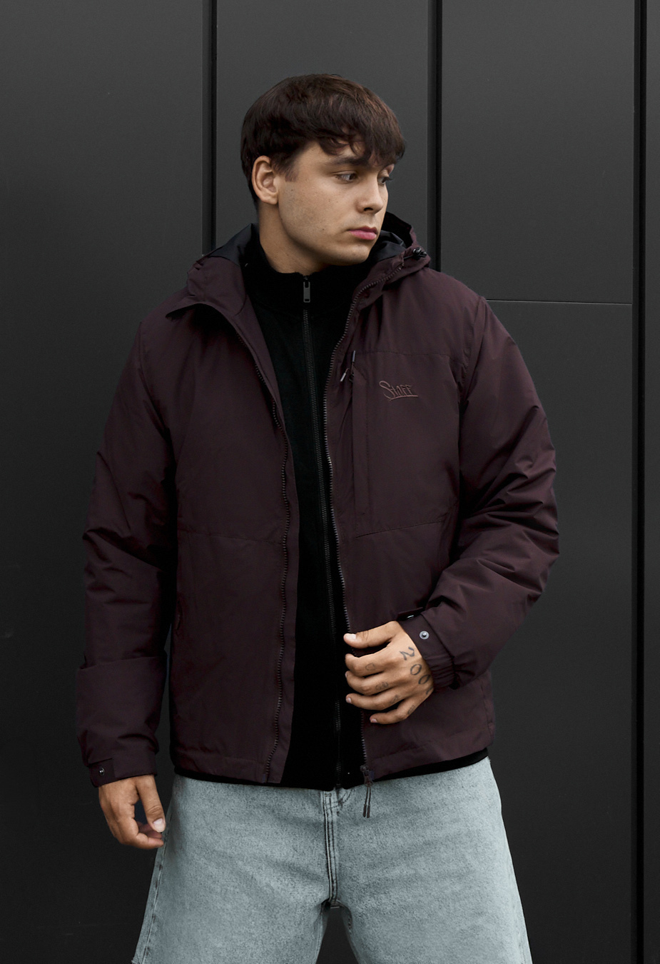 Kurtka Staff chap logo dark bordo