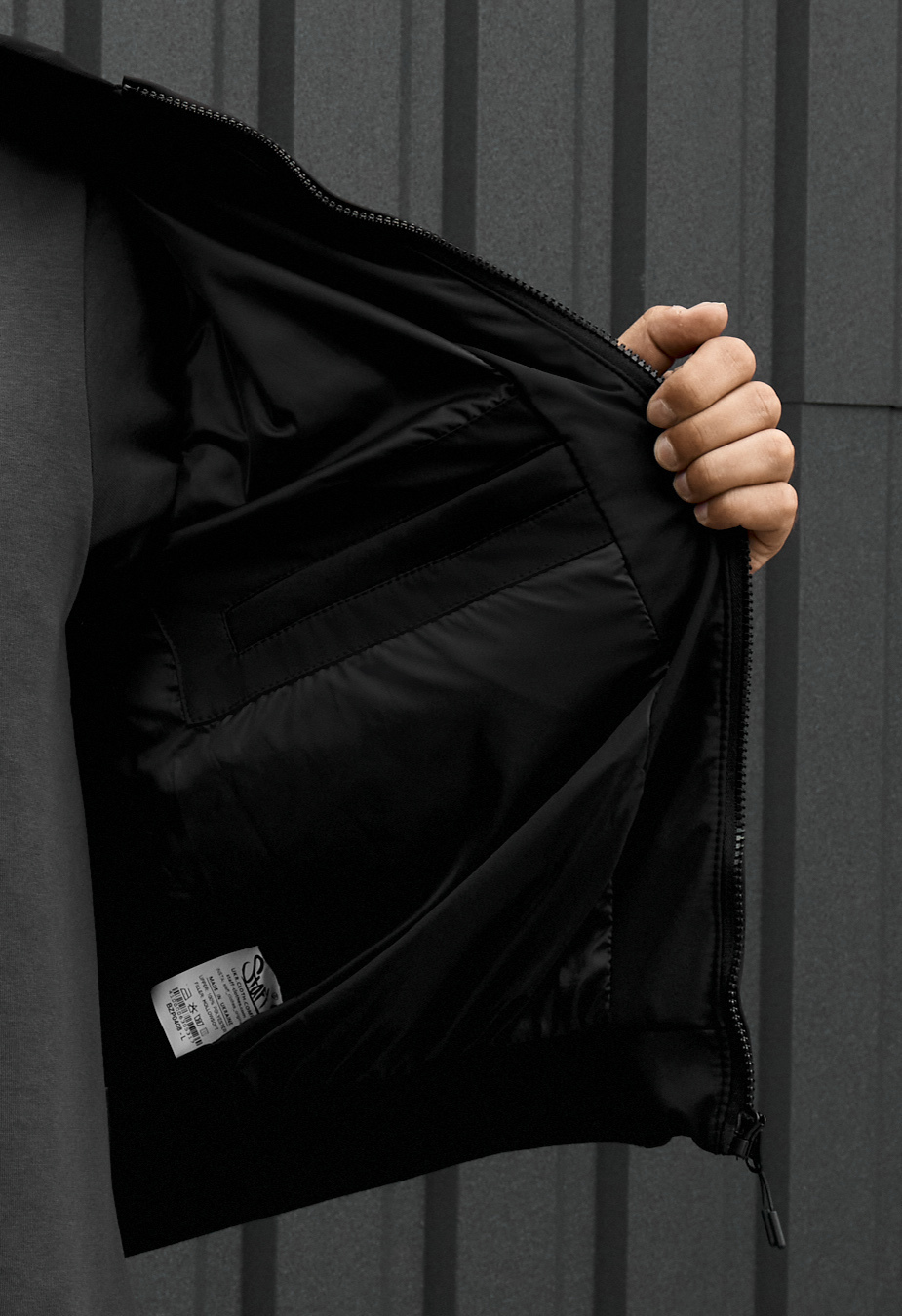 Bomber Staff fly black