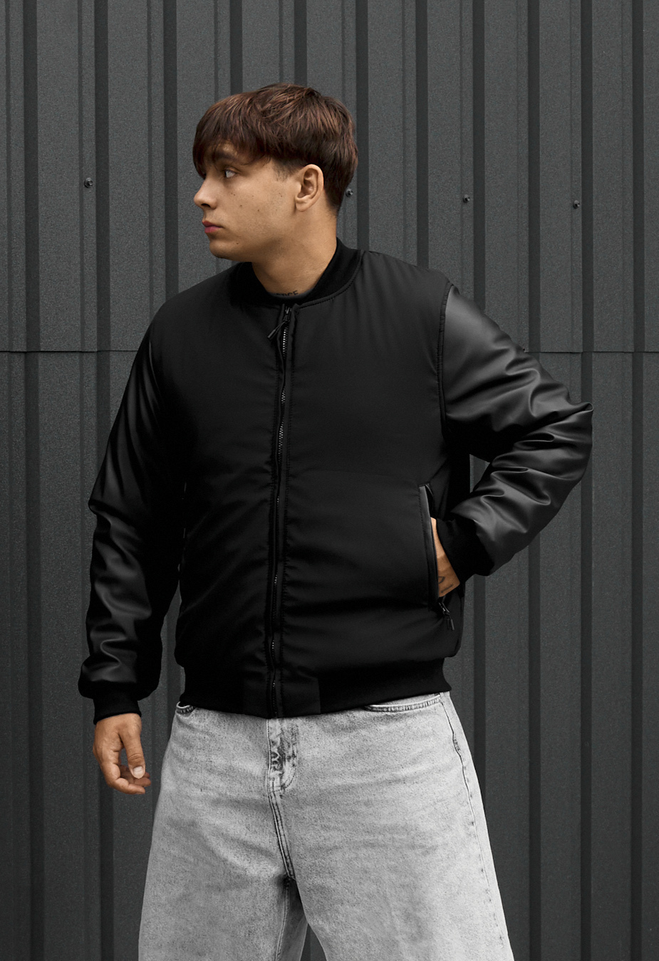 Bomber Staff fly black
