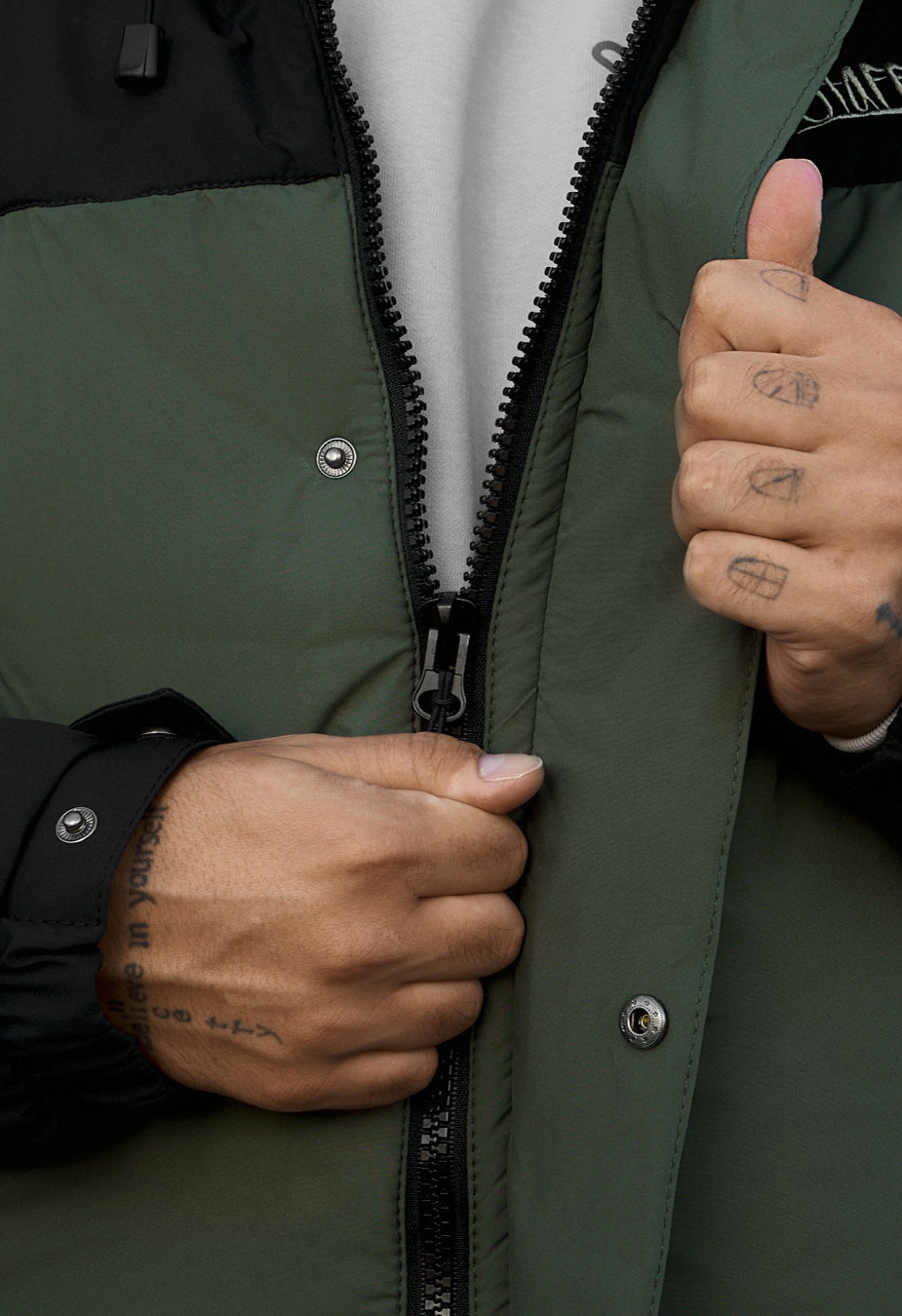 Kurtka zimowa Staff tui logo black & khaki