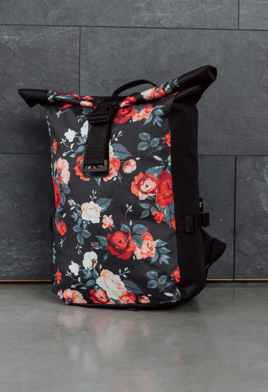 Plecak Staff roll 22L roses
