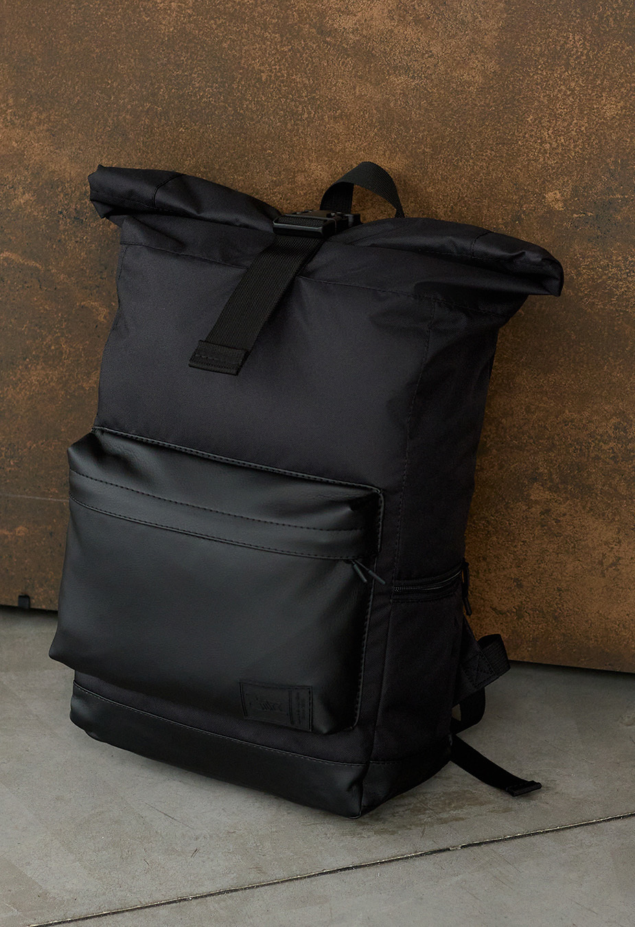 Plecak Staff rolltop 22L all black