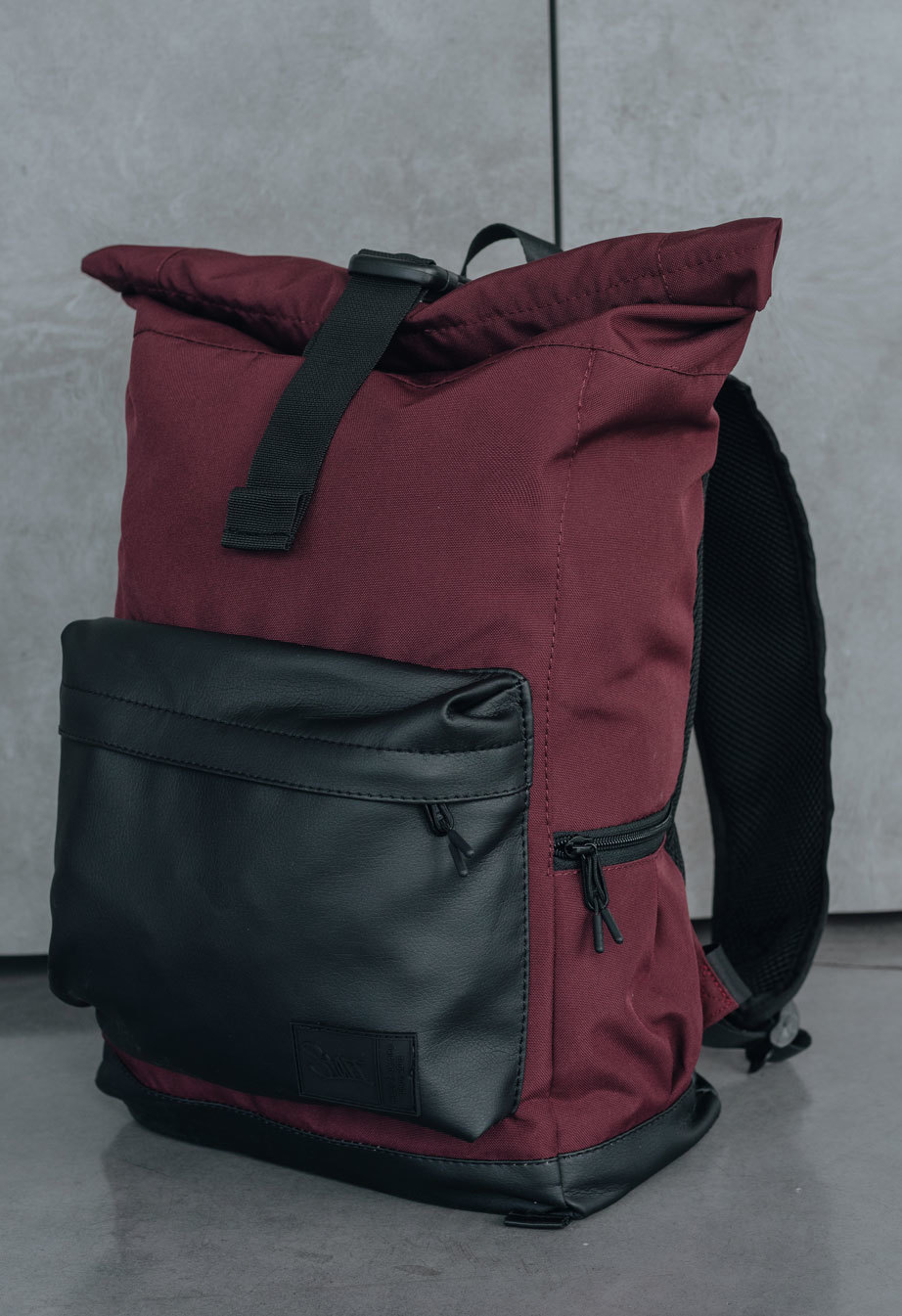 Plecak Staff rolltop 22L black & bordo