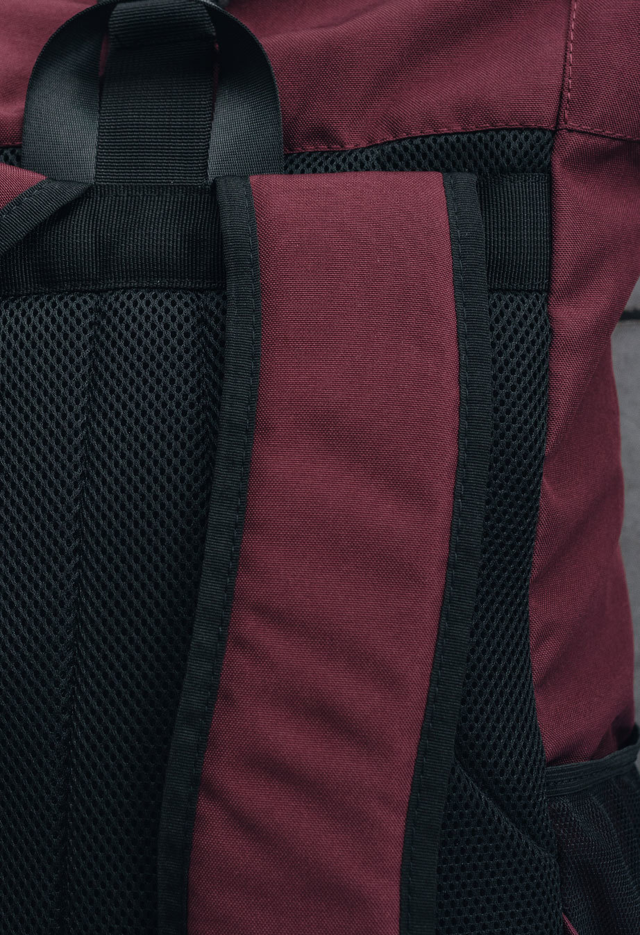 Plecak Staff rolltop 22L black & bordo