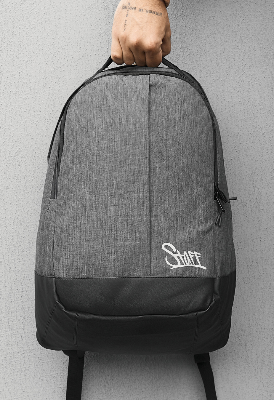 Plecak Staff po 30L logo gray
