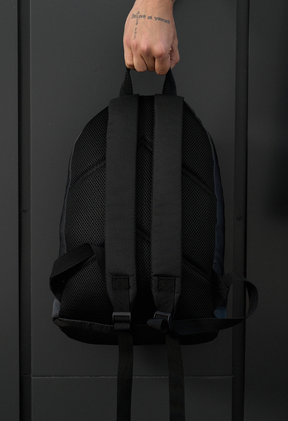 Plecak Staff vin 15L gray green