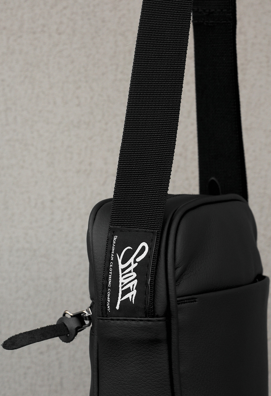 Torba na ramię Staff leather black