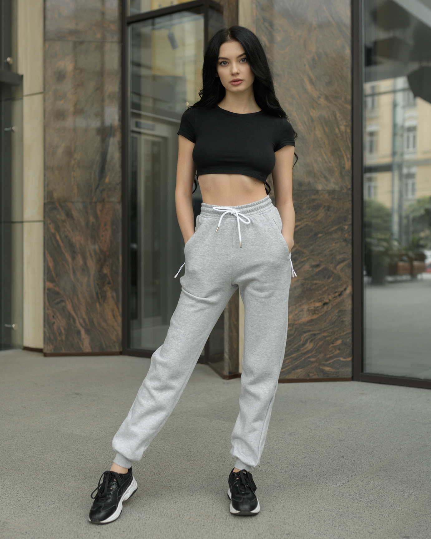 Damskie spodnie dresowe Staff gray melange basic fleece
