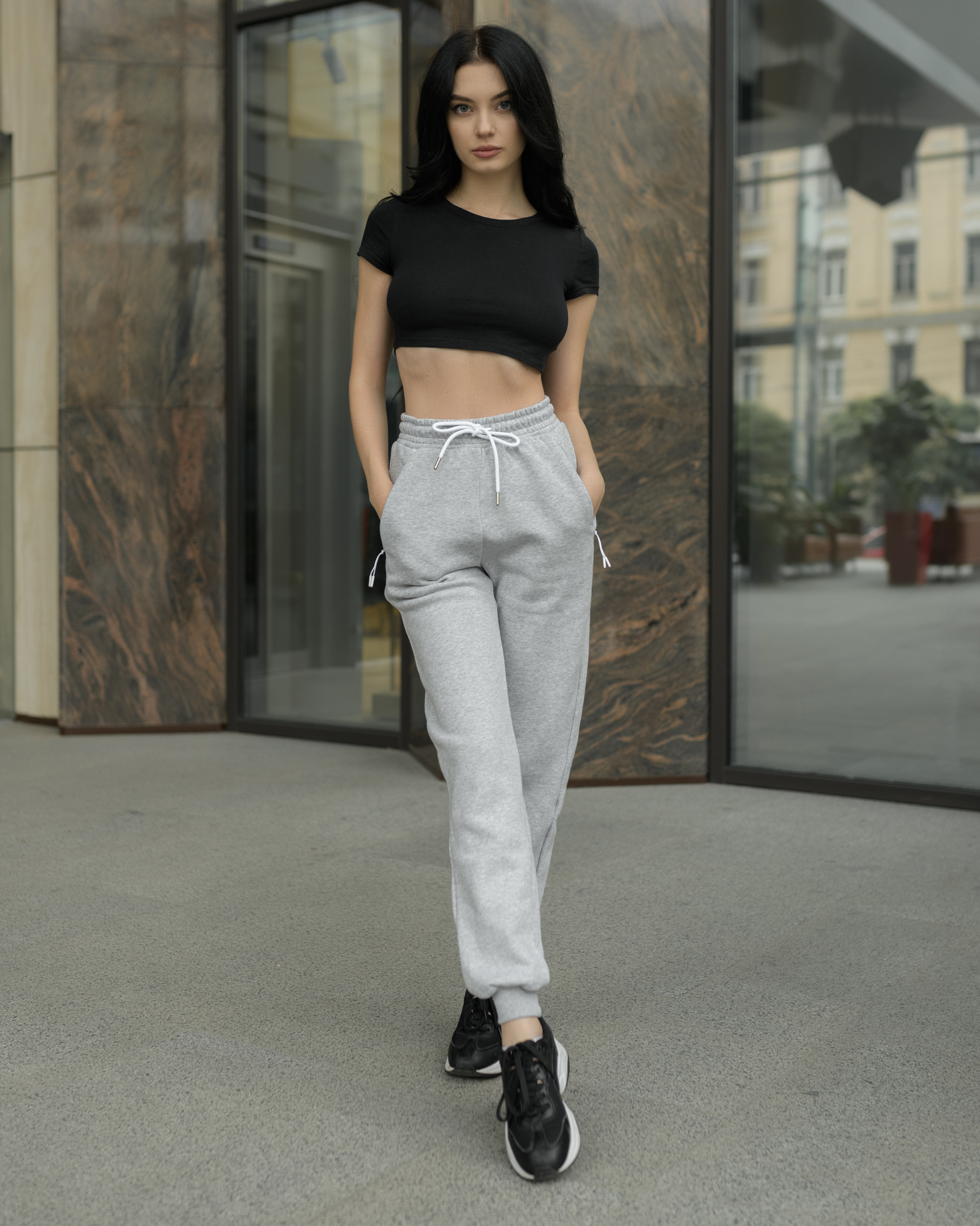 Damskie spodnie dresowe Staff gray melange basic fleece