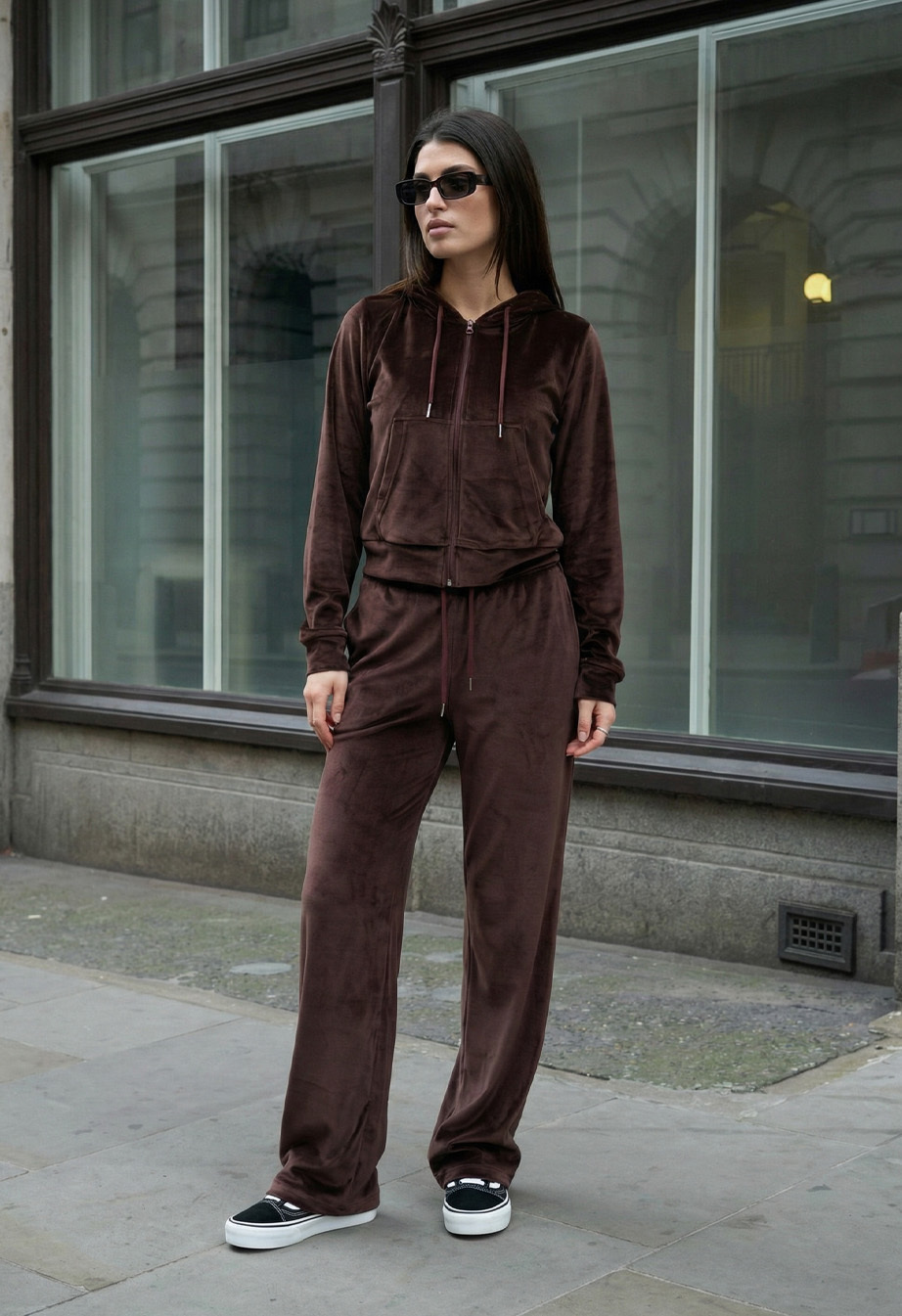 Dres Staff tli zip brown